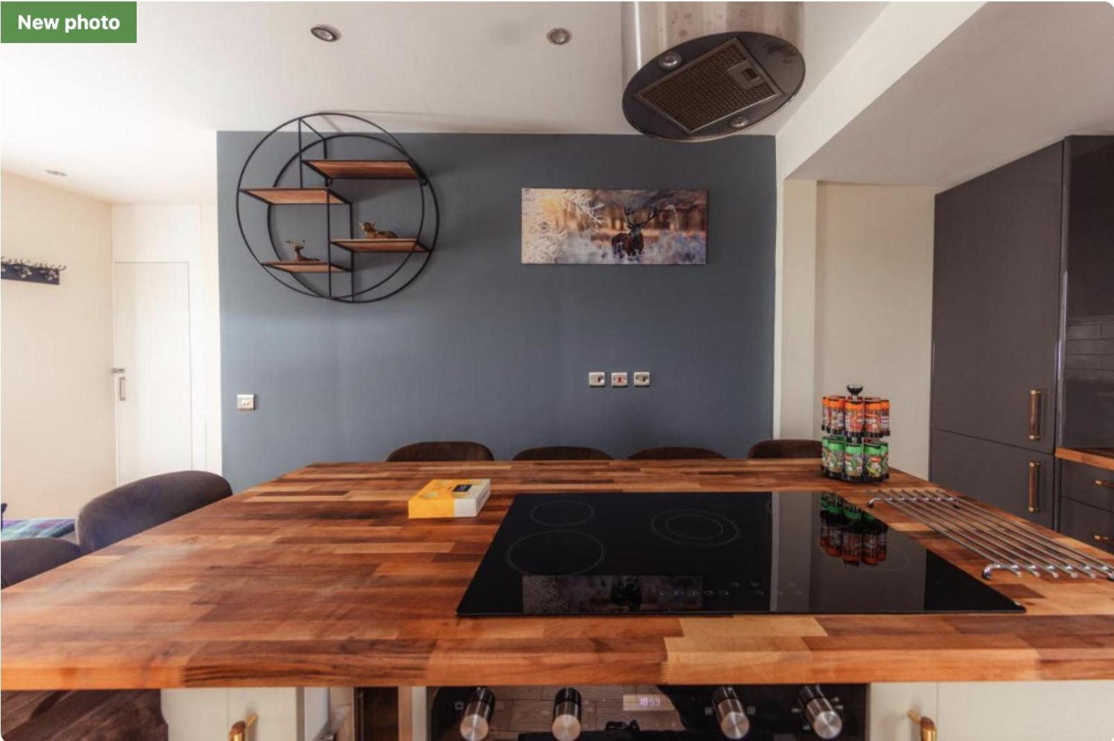 Luxury Cottage With Stunning Views Near Fairy Pools - School House 3 Carbost  Exterior photo